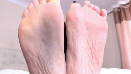 Pay My Pink Soles (1080p)