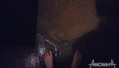 Night Puddle Splashing (Kinkmas Day 10: Feet)
