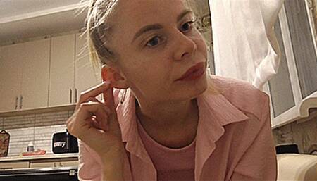 Moving my sweet ears ! MP4