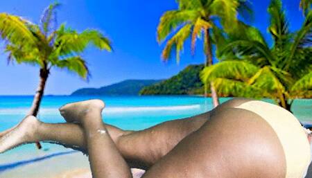 Sexy Giantess At the Beach  1080