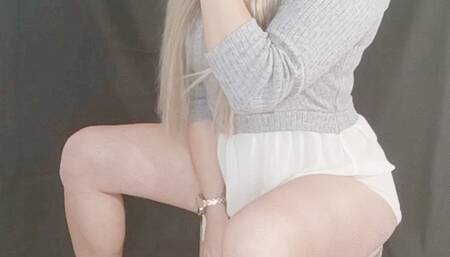 Smoking Marlboro 100s with highly arched feet