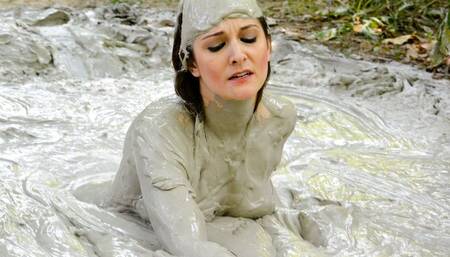 Sarah and Her Mud Addiction