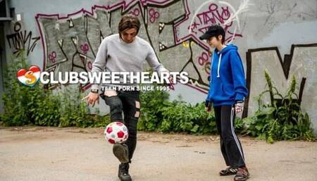 Promiscuous bunny's blowjob video