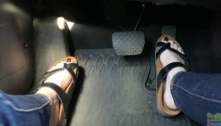 Birkenstock Pedal Pumping Dark Nails