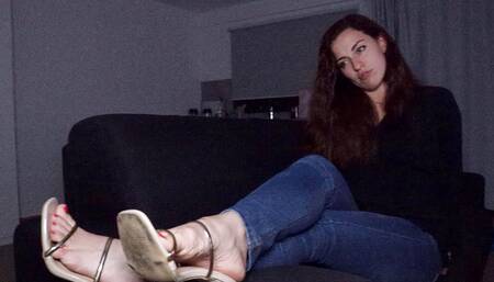 Carolina Footjob 01 External View