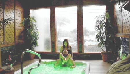 Hot Tub Headscissors with Dunking!