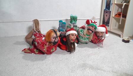 3324 AGB Xmas Bondage 2023