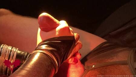Fac-totum Tribute Handjob "worship" Fanclub Edition. Alternative View Ii.