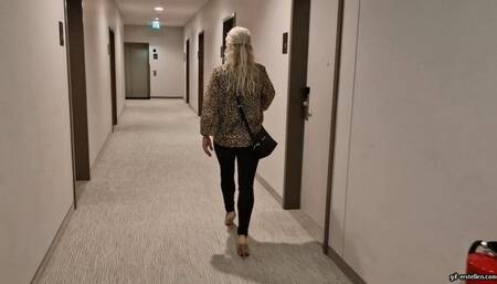 Dipping and shoeplay in the parking garage and hotel HD wmv 1920x1080