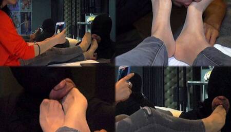 Teleworking girl and her FootSlave - MOV