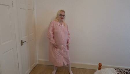 Striptease in white Holdups and pink Apron