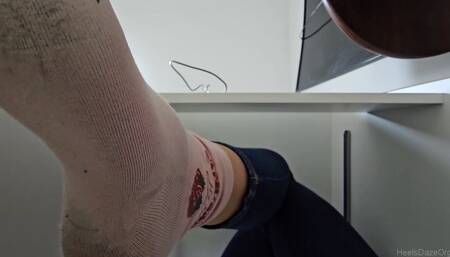 Unaware Giantess Working on Laptop in Socks Pt 4