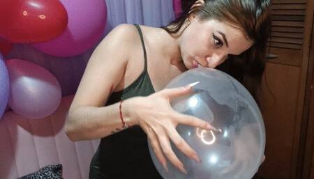 Game with light balloon no pop