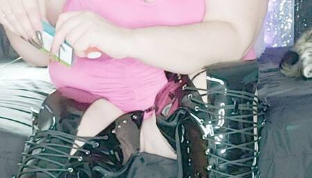 Nicki Pie in Pink Dress and Latex boots smoking VS120s