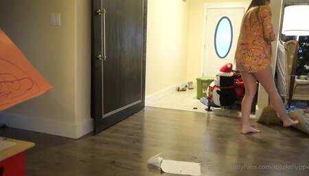 Rose Kelly Onlyfans Cleaning Kitchen Video Leaked