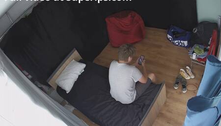 IPCAM – German virgin girl fucks with her boyfriend