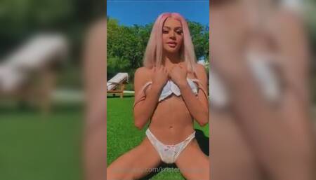 Kristen Hancher Public Park Nude Leaked Video