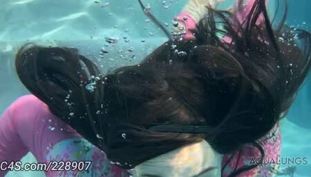 Jade's First Breaths Underwater