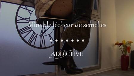 French - Minable lécheur de semelles