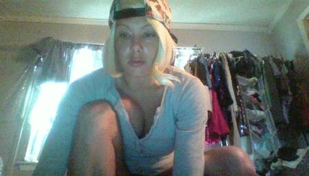 Summer strips naked for you