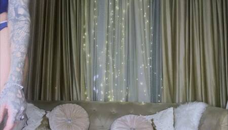 Lapdance blackmail-fantasy with happy ending