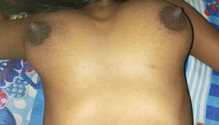 At Night My Wife Enjoyed Pussy Fucking Very Much It Is Fun to Fuck
