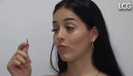 Debora Swallows Family And Is Ready To Expulse Them