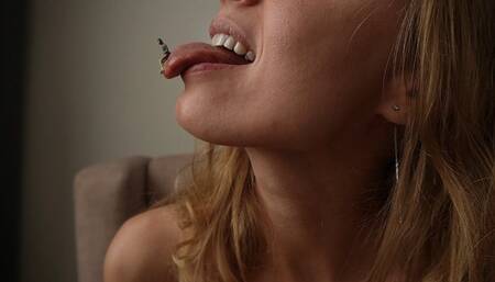 SEXY GIANTESS CAUGHT YOU