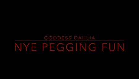 NYE PEGGING LESBIAN FUN