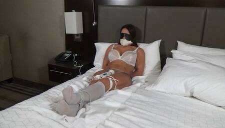 Rhiannon: Tied for Pleasure