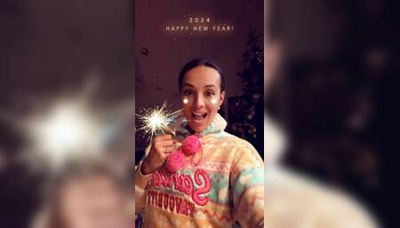 Happy New Year i wish you all the best kisssss hug