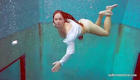 Watch Freely Video - Jade S