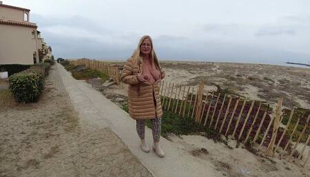 Oasis Topless Beachwalk 2023