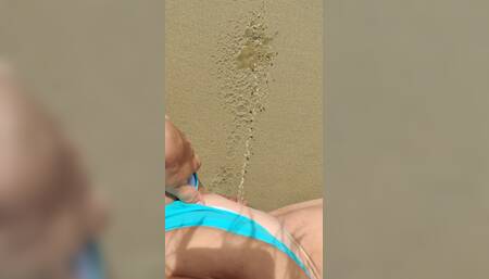 Hot Pee POV: MILF Pissing After Swimming