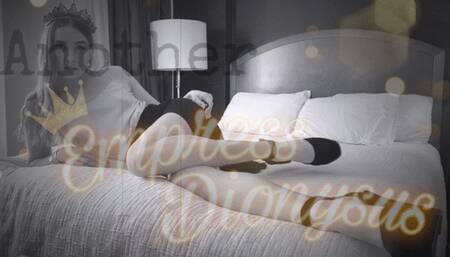 TOPLESS Foot & Body Worship