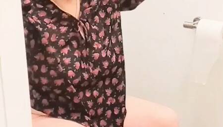 Peeing B4 Leaving w tit flashing