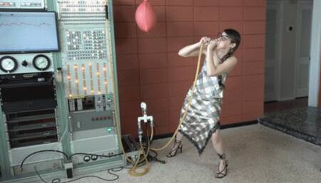 Ziva Attempts a Sanger Hot Water Bottle (MP4 - 1080p)