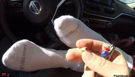 Giving a foot massage in the car with latina Mayhem Melodie and her sexy feet