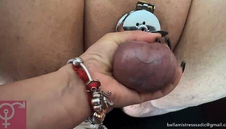 First time Kimberly uses cage flat