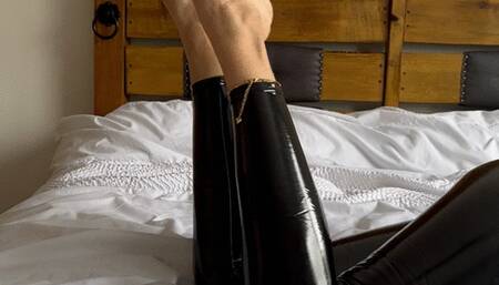 Latex leggings and mules
