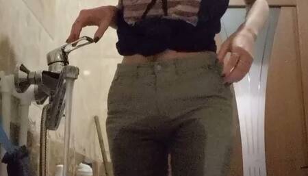 Beatrice wets her pants for the first time