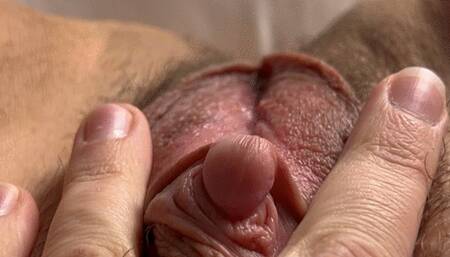 Using my feet to cum