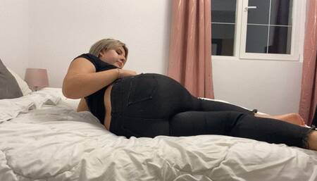 Farting in tight jeans double positions
