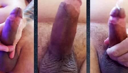 Exhibitionist Masturbating and Cumming Hot