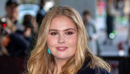 Amalia van Oranje wordt geneukt