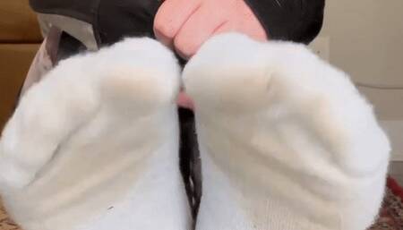 Muddy Sock JOI - You missed out on Goddess Alya frolicking in mud puddles naked but she's got something to make up for it, a sexy JOI to her muddy socks dirty socks sock smelling JOI cum countdown