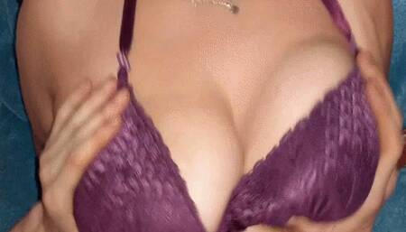 Natalie let him play with her big tits MP4