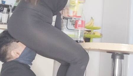 Leggings Facesitting