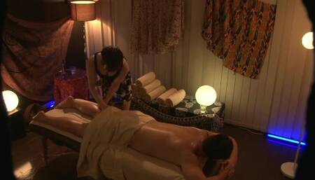 Masseuse Gives Customer Full Body Japanese Massage