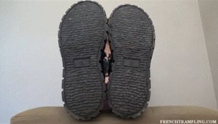 2268 Sneakers worship with Melanie